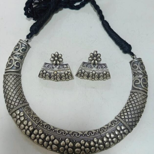 Heritage Style Antique Set