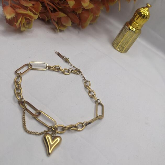 Heart Charm Bracelet